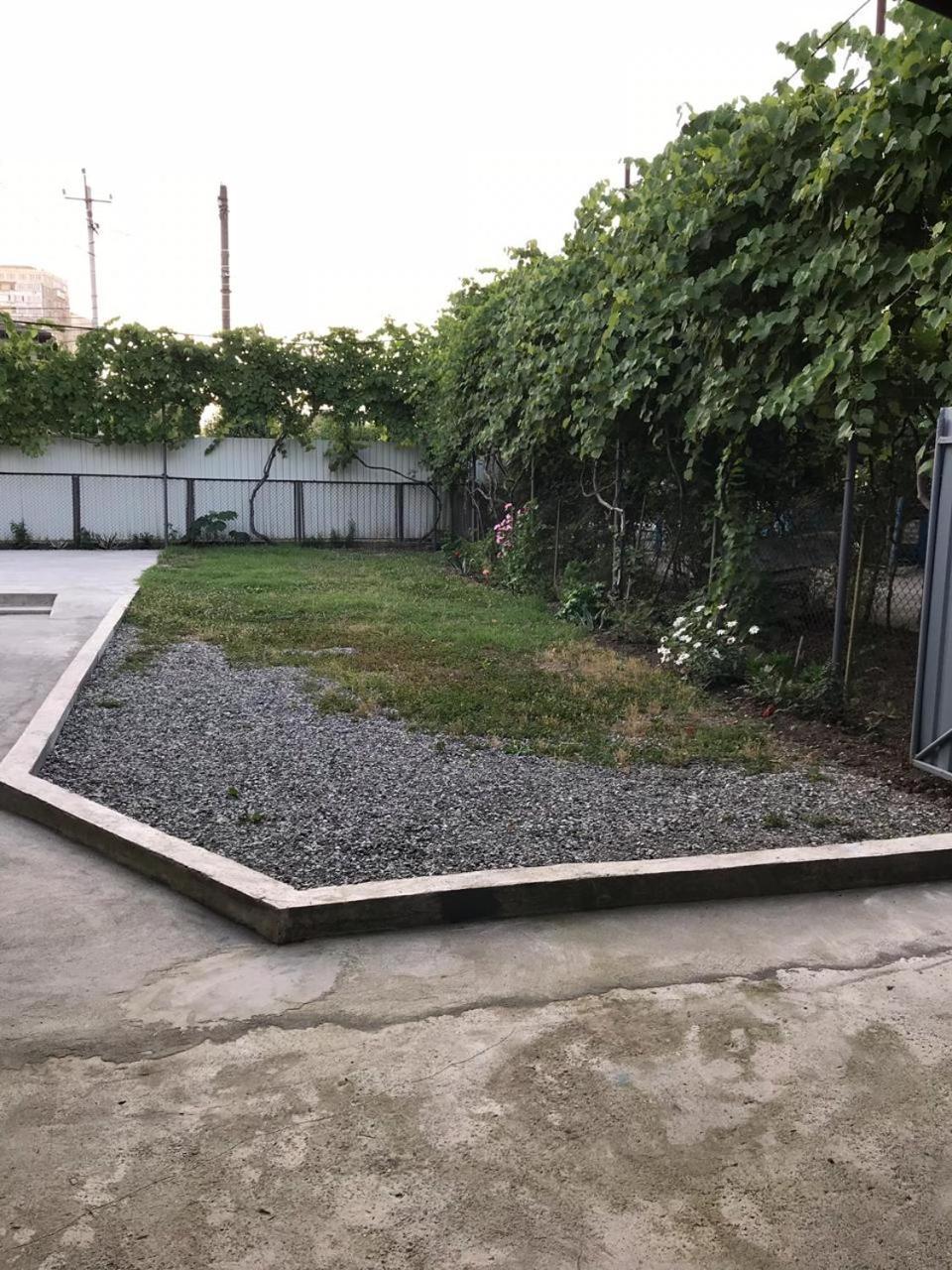 Гостевой Дом С Садом Gagry Exterior photo